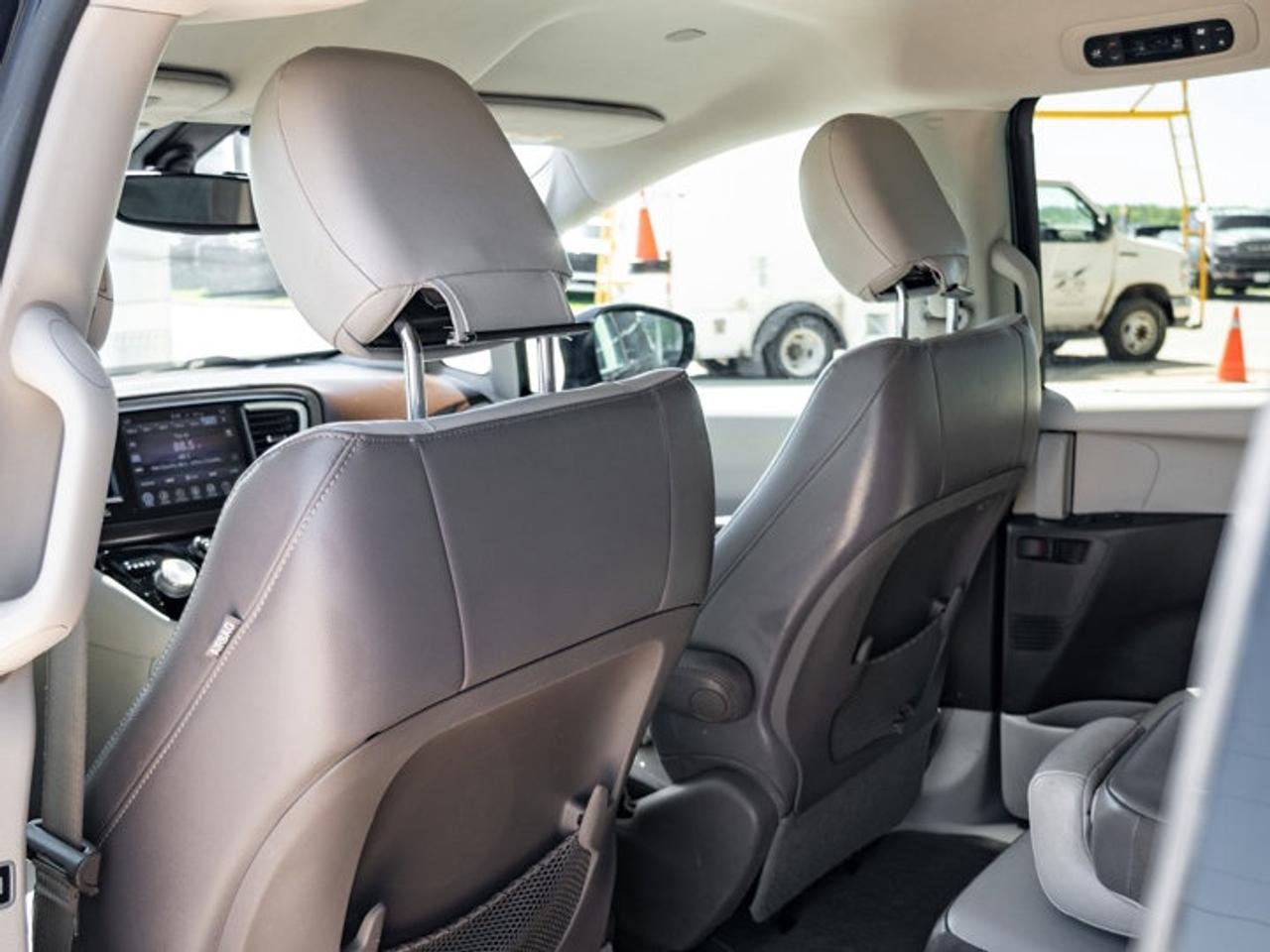2017 Chrysler Pacifica Touring-L Photo