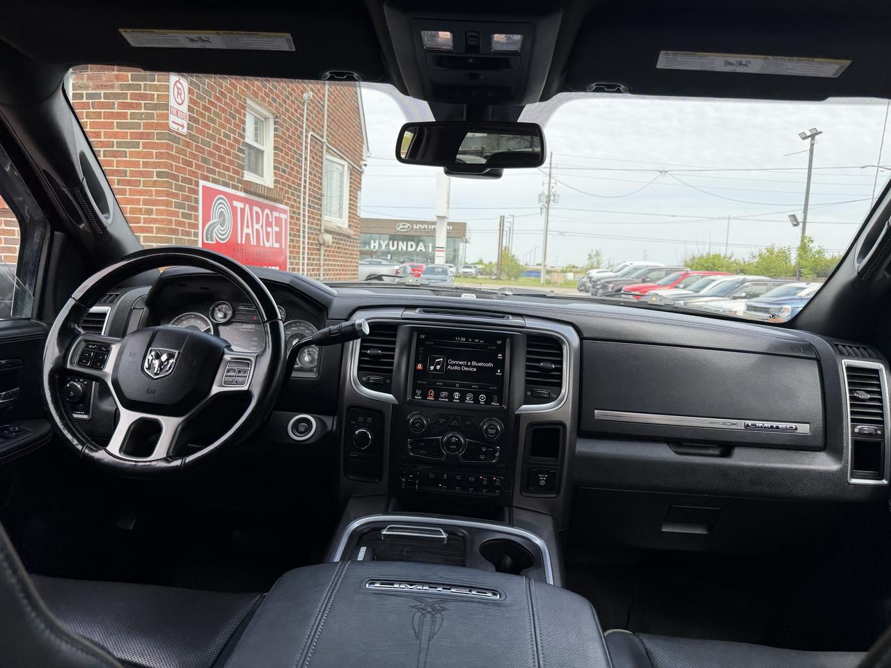 2017 RAM 2500 Limited | Cummins Diesel | MegaCab | Clean CARFAX Photo
