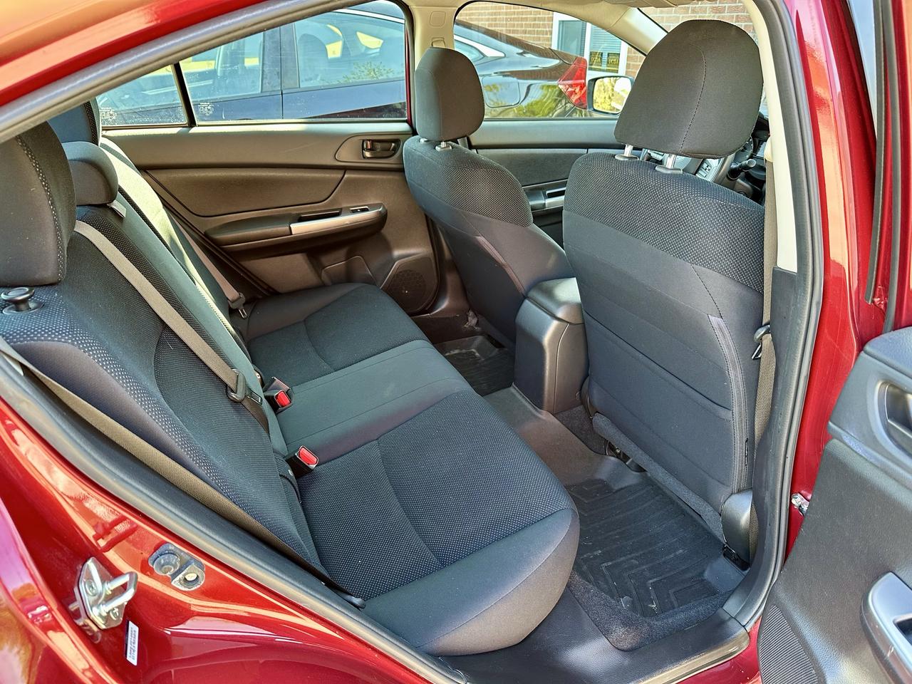 2016 Subaru Impreza 2.0i Photo