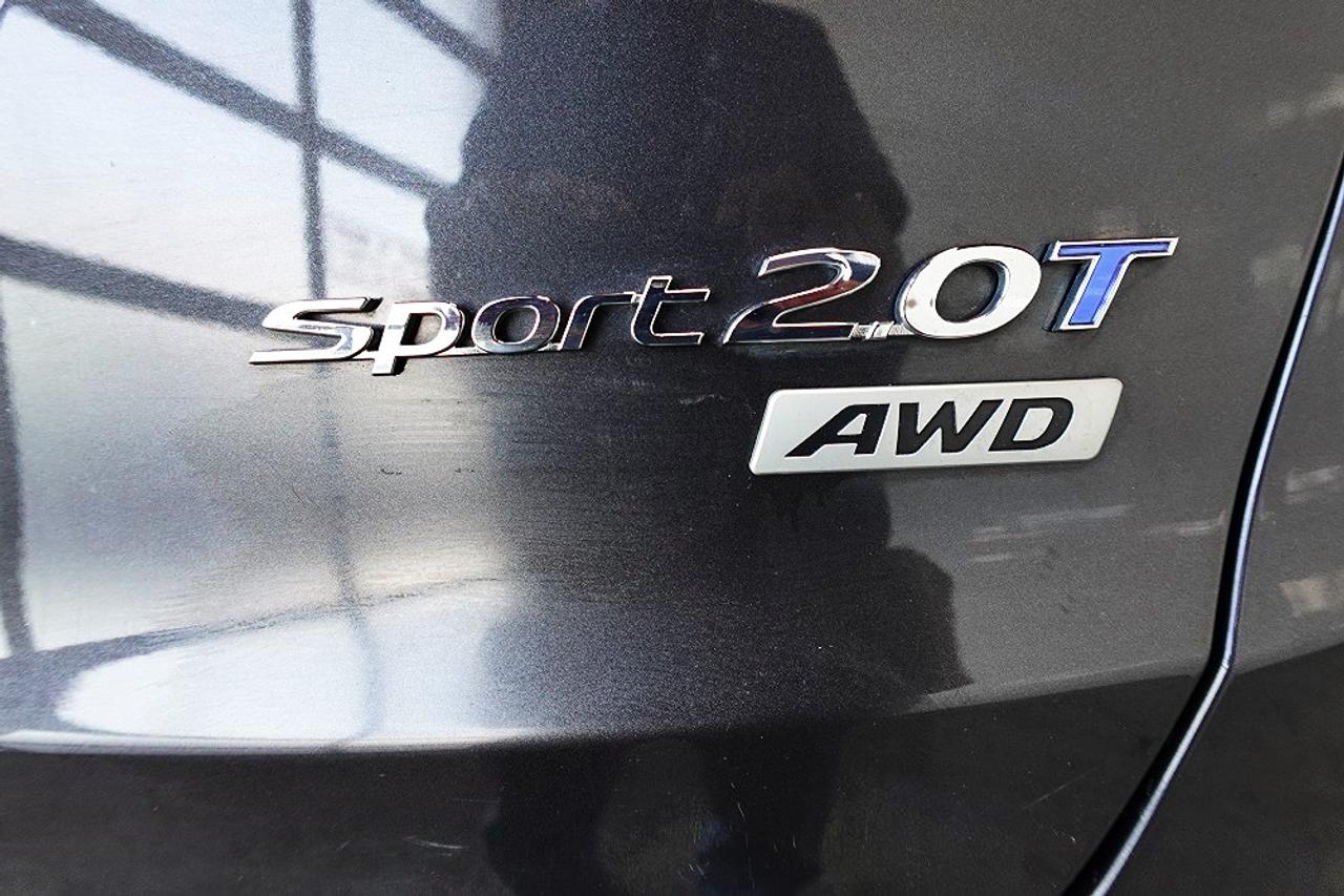 2016 Hyundai Santa Fe Sport AWD.2.0T Limited Adventure Edition,ONE OWNER, Photo
