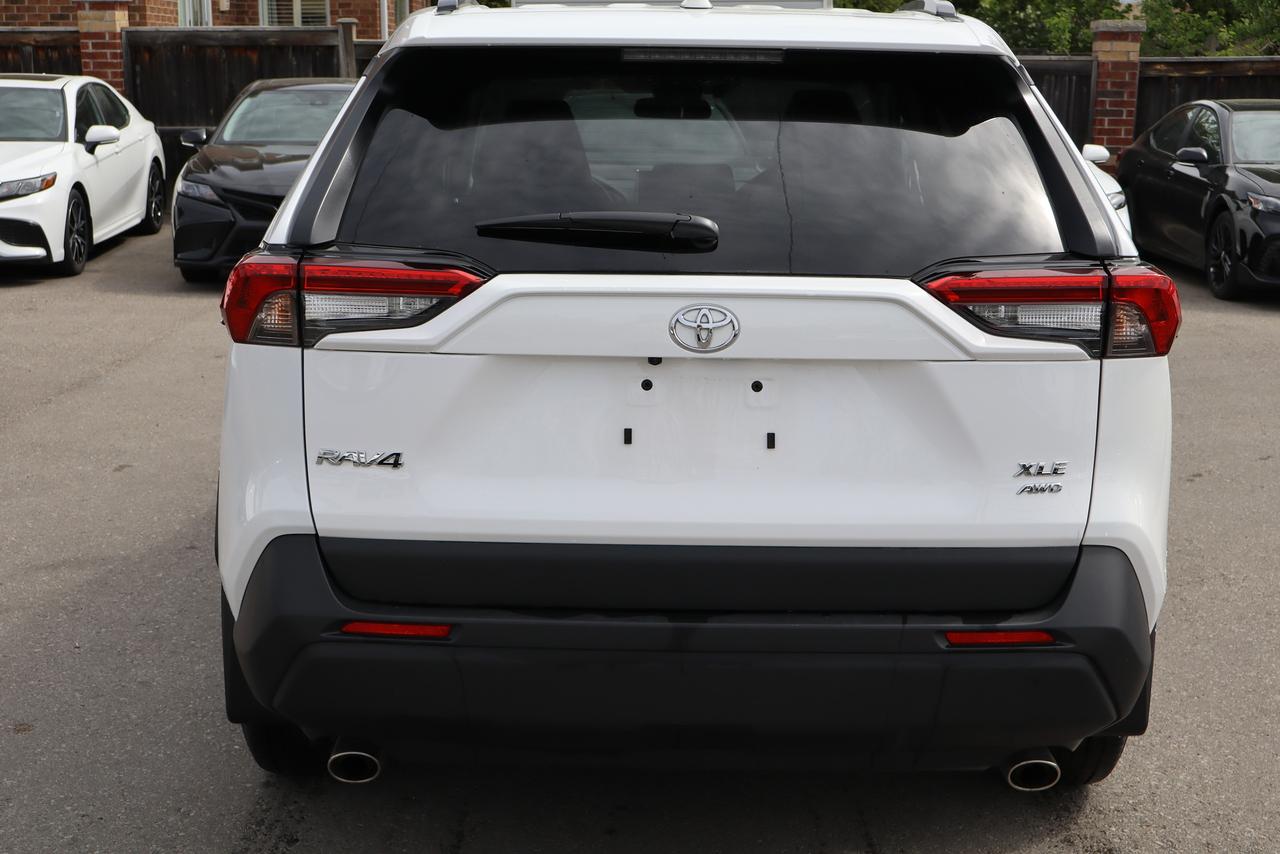 2025 Toyota RAV4 XLE AWD Photo