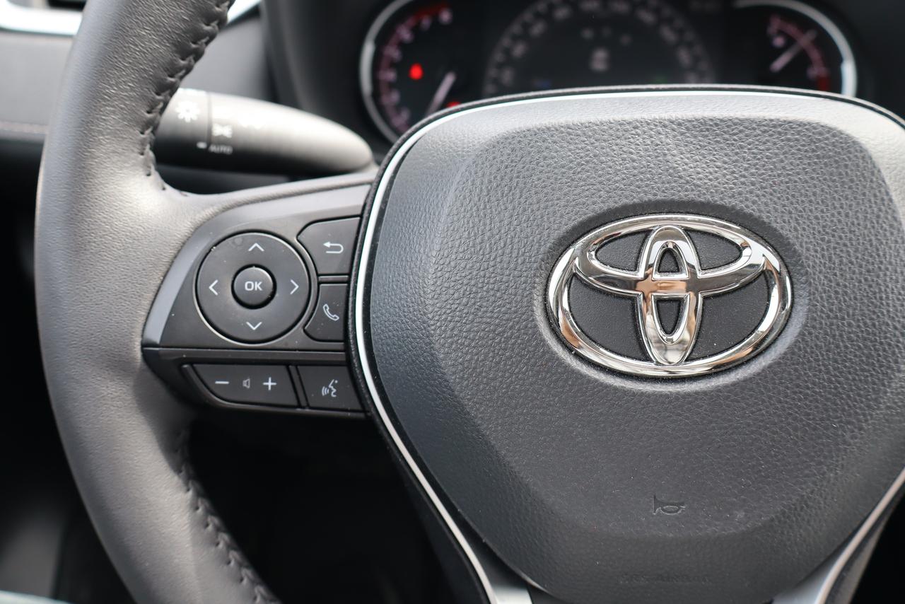 2025 Toyota RAV4 XLE AWD Photo