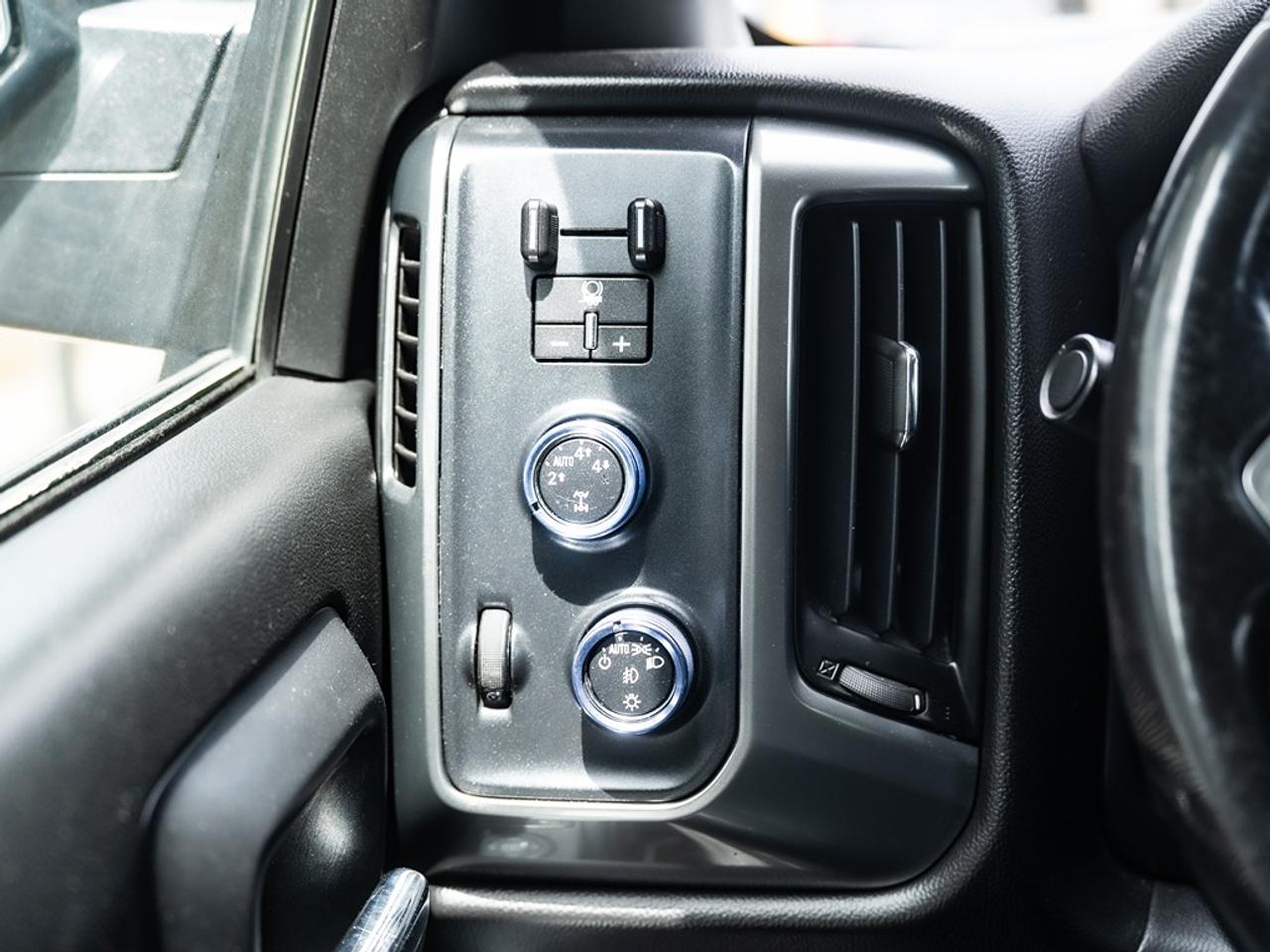 2015 Chevrolet Silverado 1500 LT   LIFT/RIMS/TIRES Photo11