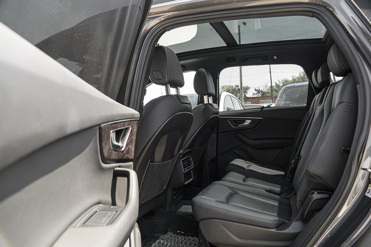 2023 Audi Q7 Komfort 45 TFSI QUATTRO |7 PASS|PANO|COOLED SEATS Photo