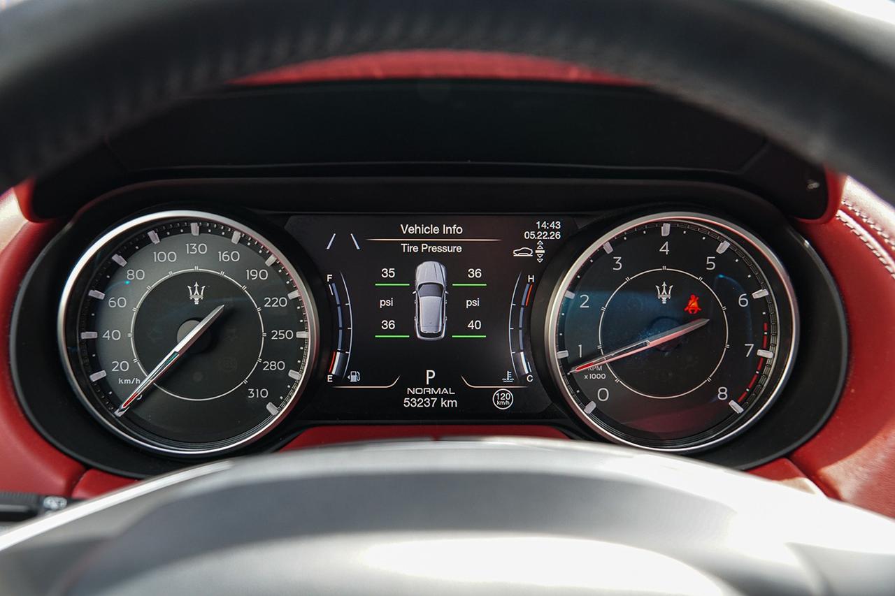 2022 Maserati Levante GT AWD | ONE OWNER | BSM | NAVI | WOOD TRIM Photo