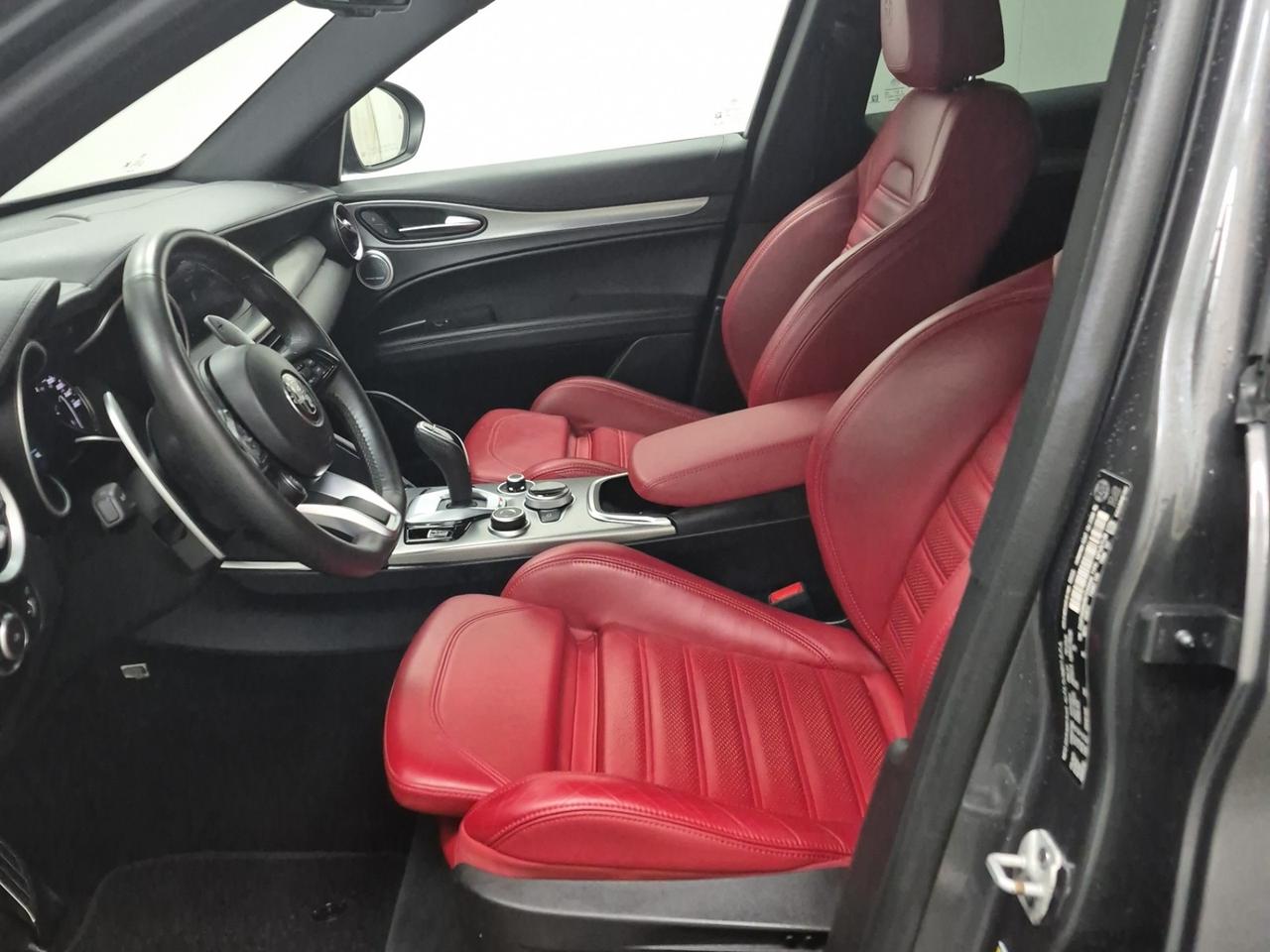 2022 Alfa Romeo Stelvio Veloce AWD | ONE OWNER | NAVI | SUNROOF | RED INT Photo