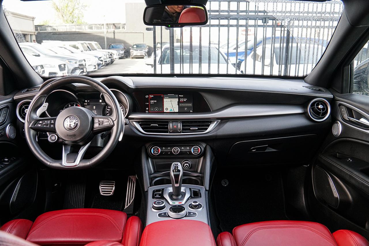 2022 Alfa Romeo Stelvio Veloce AWD | ONE OWNER | NAVI | SUNROOF | RED INT Photo