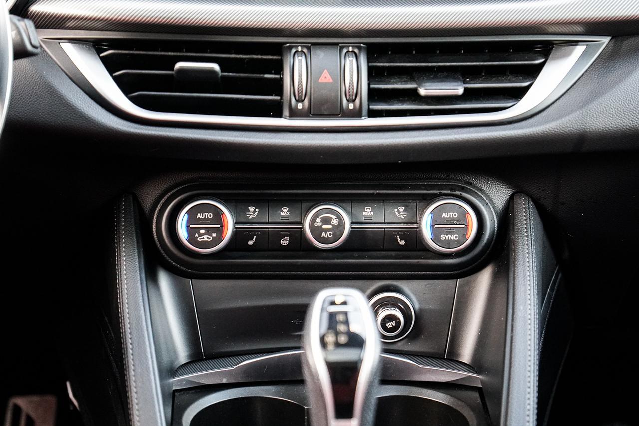 2022 Alfa Romeo Stelvio Veloce AWD | ONE OWNER | NAVI | SUNROOF | RED INT Photo