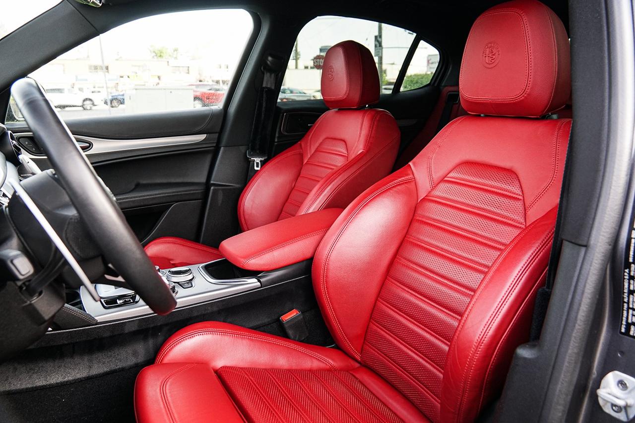 2022 Alfa Romeo Stelvio Veloce AWD | ONE OWNER | NAVI | SUNROOF | RED INT Photo