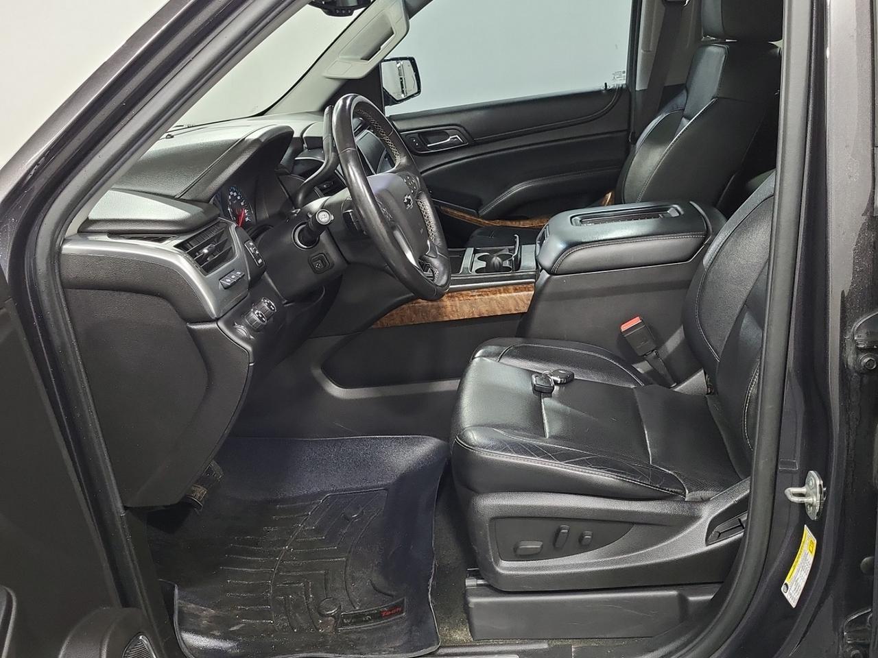 2016 Chevrolet Tahoe LTZ 4WD | 7 PASS | SUNROOF | NAVI | COOLED SEATS Photo