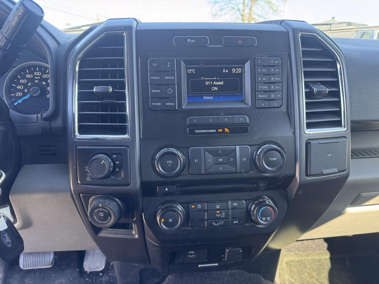 2016 Ford F-150 XLT Photo