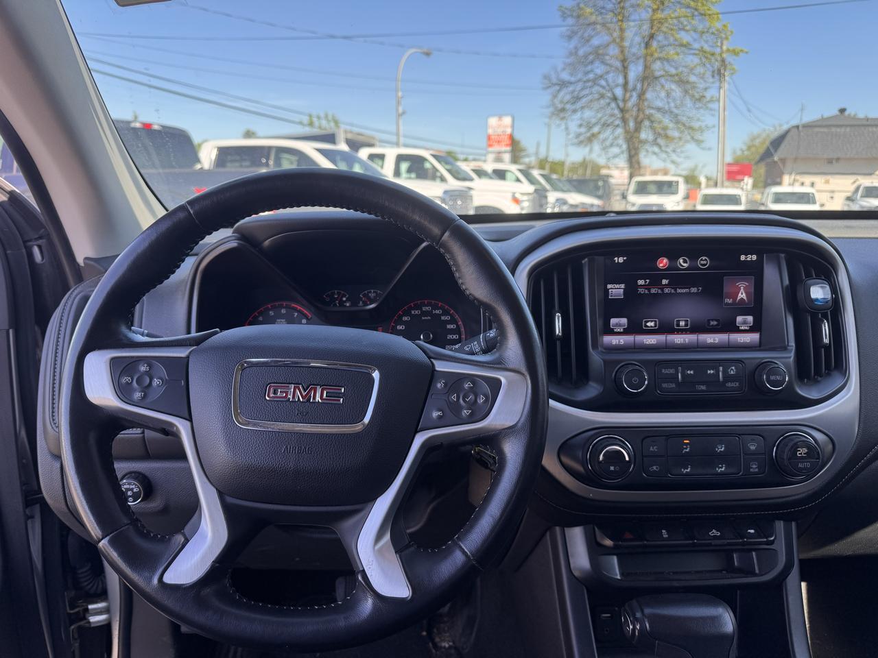 2015 GMC Canyon 2WD SLE Photo