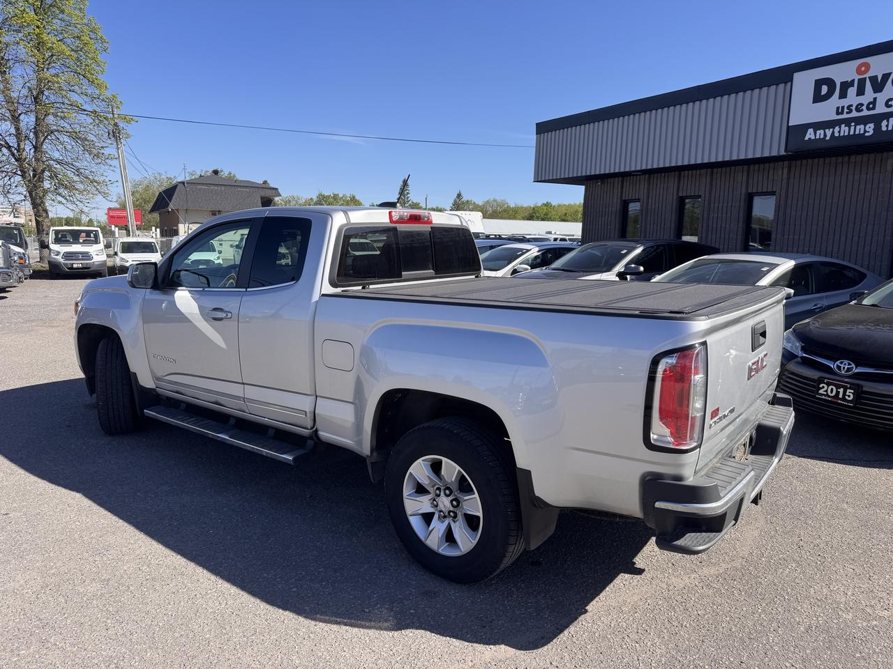 2015 GMC Canyon 2WD SLE Photo