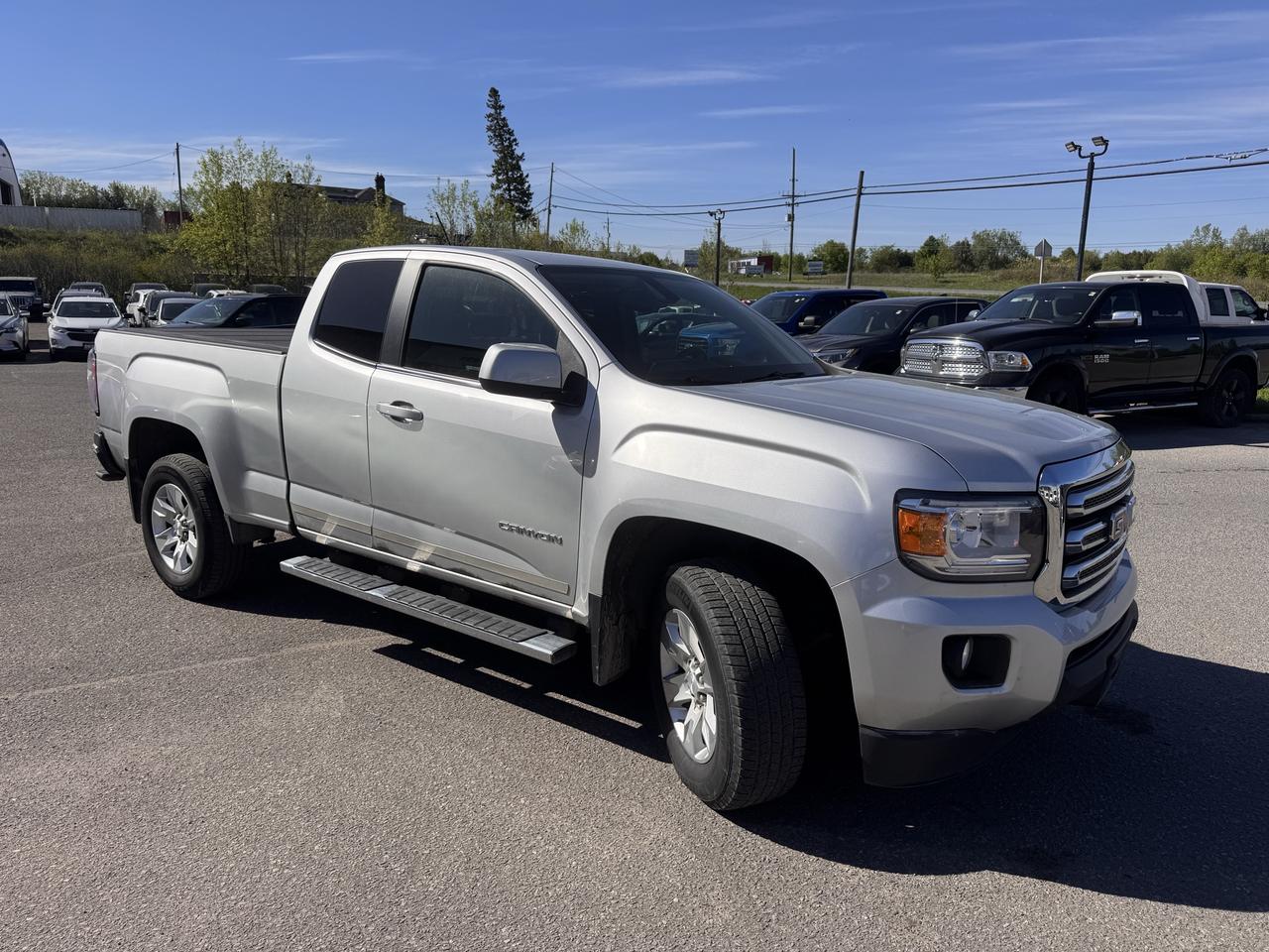 2015 GMC Canyon 2WD SLE Photo