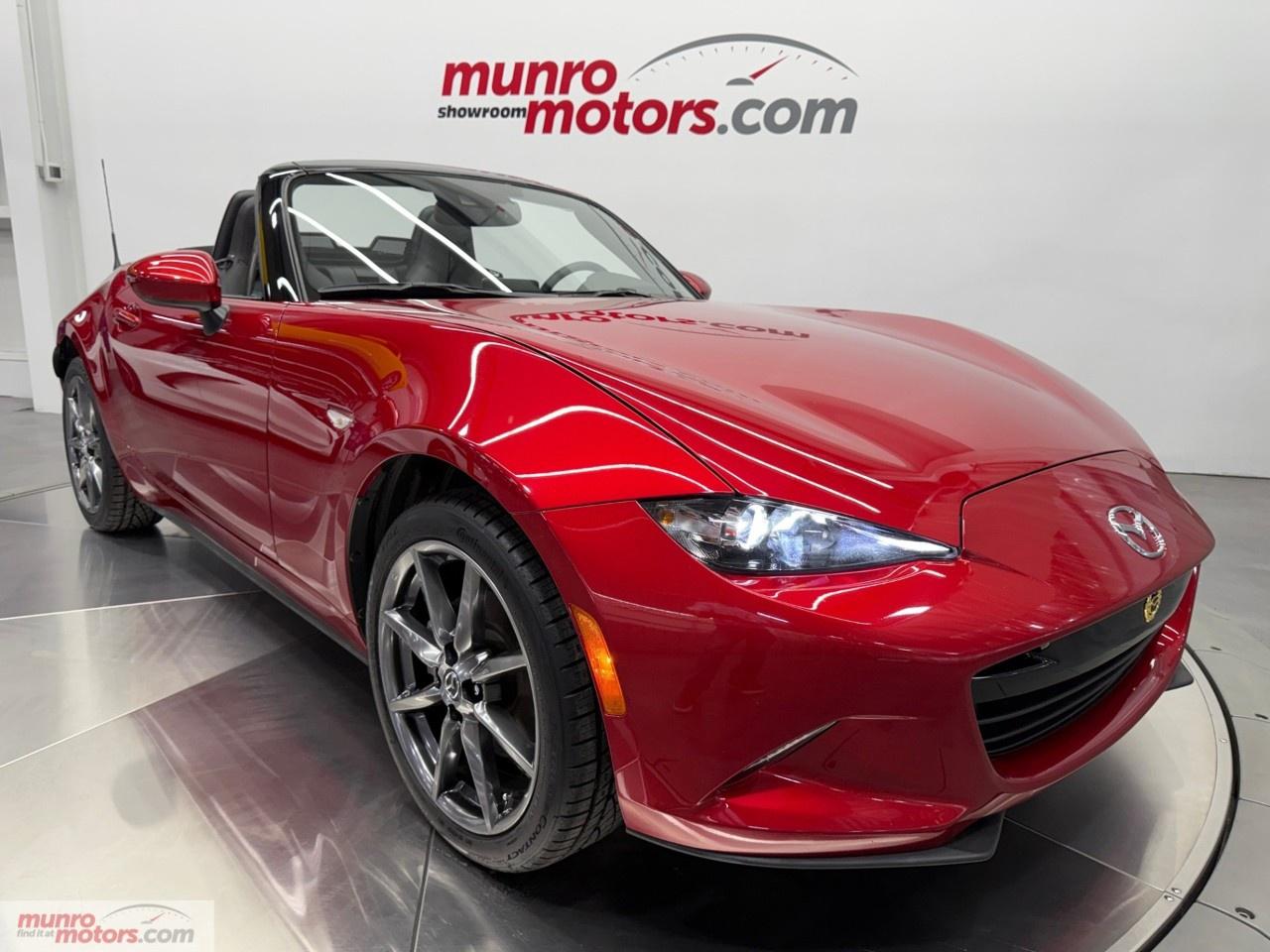 <p>Carfax: <a target=_blank rel=noopener noreferrer nofollow href=https://vhr.carfax.ca/en/?id=RHbPwe%2BxkVy2AGy3q5v5WfbpL9U%2BeA5r>https://vhr.carfax.ca/en/?id=RHbPwe%2BxkVy2AGy3q5v5WfbpL9U%2BeA5r</a></p><p></p><p>Check us out on youtube: click here</p><p>Like us on Facebook: <a target=_blank rel=noopener noreferrer nofollow href=https://www.facebook.com/munromotors/>https://www.facebook.com/munromotors/</a></p><p>We are located in Brantford, Ontario; Telephone City and the hometown of hockey legend Wayne Gretzky. Formerly located in St. George, Ontario for ten years, we are still east of London, south of Cambridge, and west of Hamilton. In order to get our customers to come here, we have to have great prices and then when you get here, we have to have a great car in order to earn your business.</p><p>Our business hours are Monday to Friday 10am to 5pm. We are closed on Saturdays and Sundays.</p><p>At Munro Motors, we find unique vehicles and post our entire stock online in order to ensure that our vehicles find their happy home.</p><p>To ensure our customers can get what they've always wanted, we offer financing services through TD Auto Finance, Desjardins, CIBC Auto Finance and Independent Leasing Companies on vehicles that are less than ten model years old and boats that are less than twenty-five model years old.</p><p>We also offer warranty products through Lubrico and GVC warranties to ensure that your mechanical baby stays in tip-top condition.</p><p>All of our vehicles are hand-picked by the very knowledgeable owner, Andy Munro, who has been connecting people to their dreams for many years.</p><p><a target=_blank rel=noopener noreferrer nofollow href=http://Munromotors.com>Munromotors.com</a></p><p>Email: <a target=_blank rel=noopener noreferrer nofollow><u>sales@munromotors.com</u></a></p><p>Most of our vehicles are already reconditioned, saftied, etested and ready to drive home with you.</p><p>Delivery is available. Ask for details</p><p>All prices are subject to HST and licensing, no hidden fees.</p>