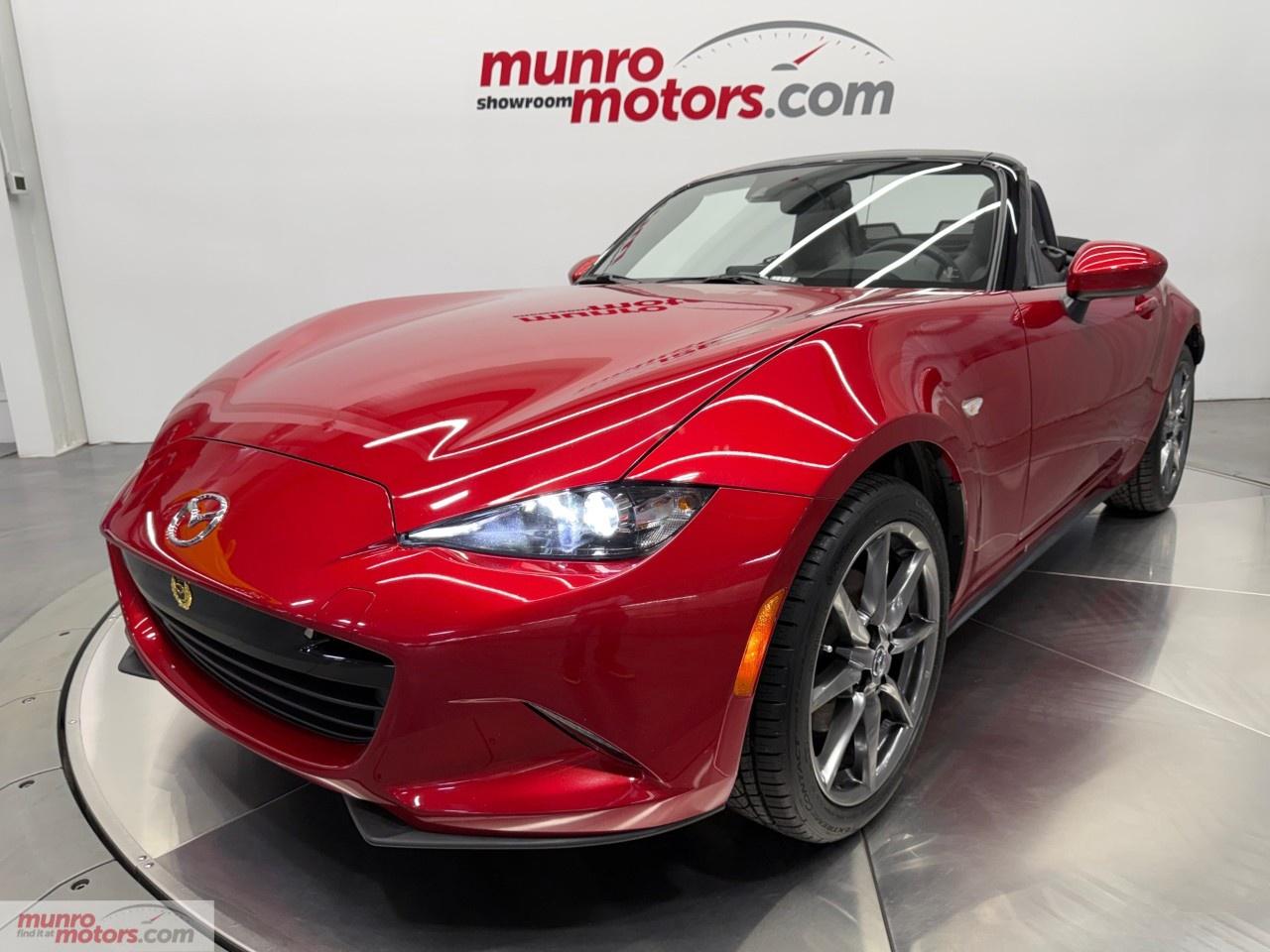 2016 Mazda Miata MX-5 2dr Conv Man GT Photo3