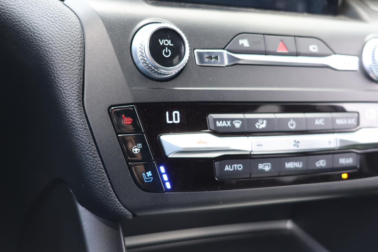 1779477985793