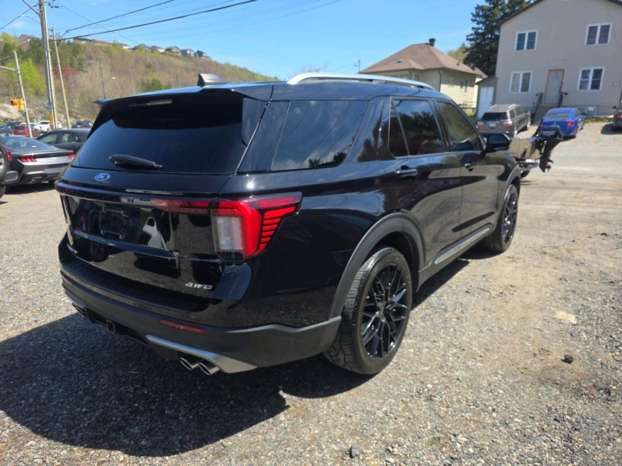 2025 Ford Explorer Platinum ULTIMATE PLATINUM Photo