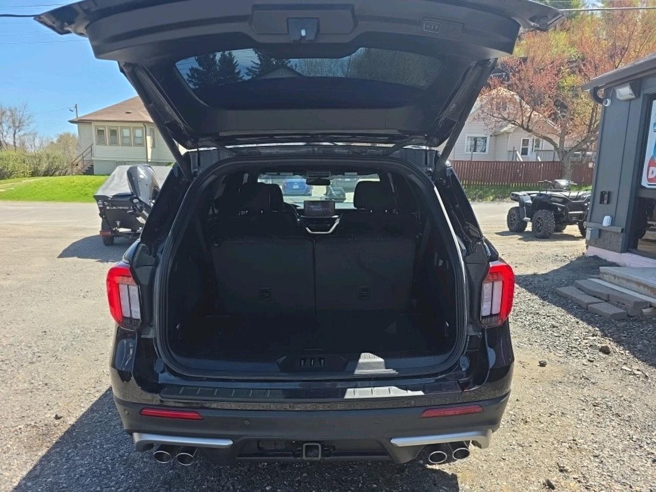 2025 Ford Explorer Platinum ULTIMATE PLATINUM Photo