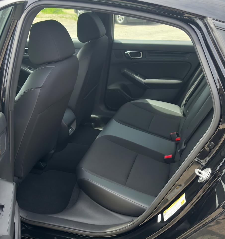 2022 Honda Civic SPORT / NO ACCIDENTS / ONE OWNER / ROOF / MANUAL Photo