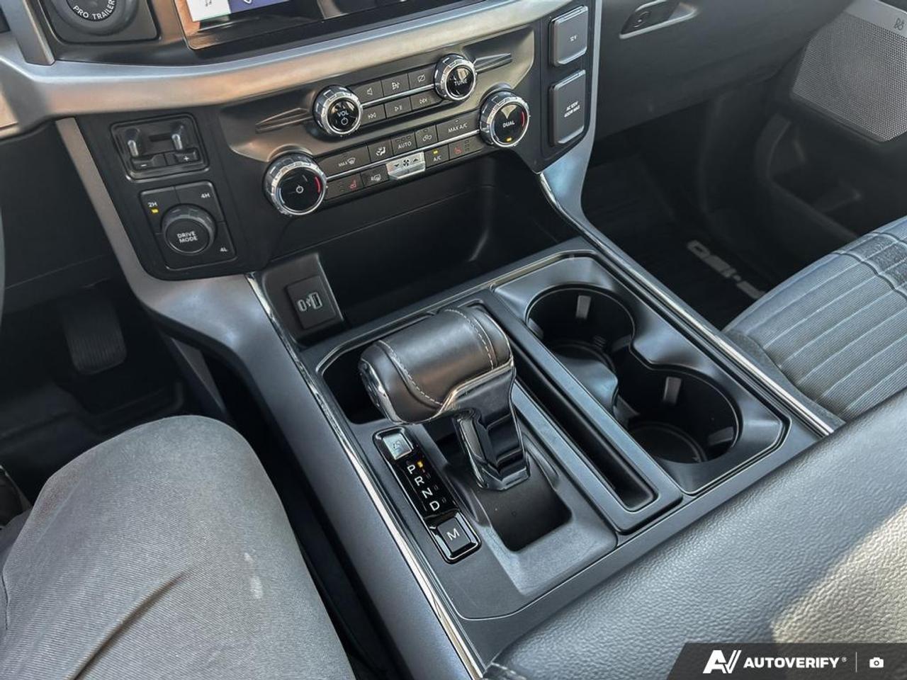 2023 Ford F-150 XLT HERITAGE EDITION | MOONROOF | 1 OWNER | NO ACCIDEN Photo
