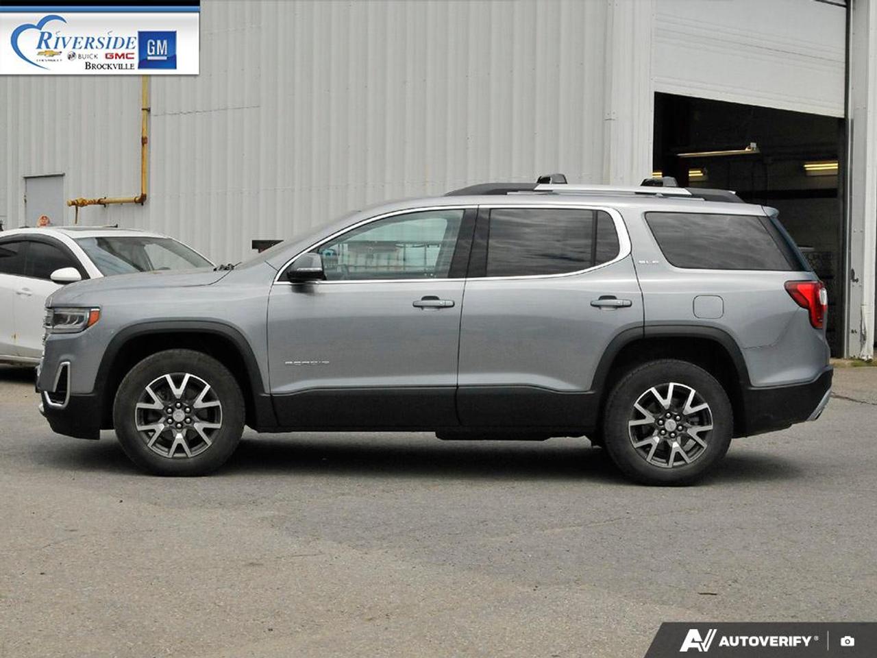2023 GMC Acadia SLE Photo