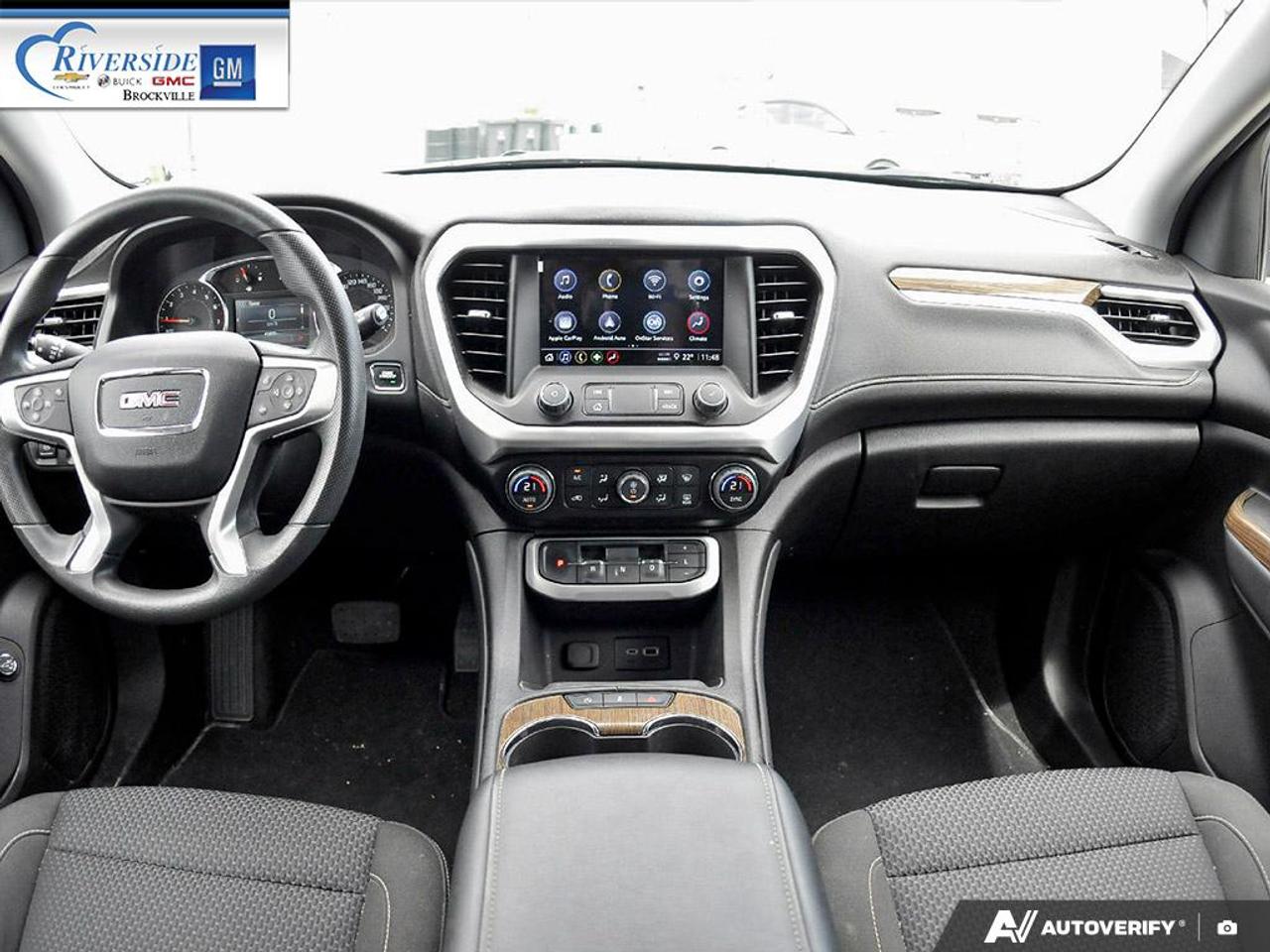 2023 GMC Acadia SLE Photo