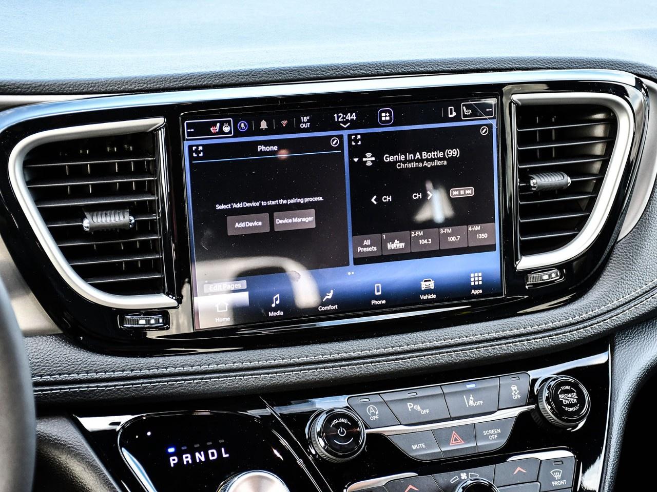 2027 Chrysler Pacifica Select FWD Photo