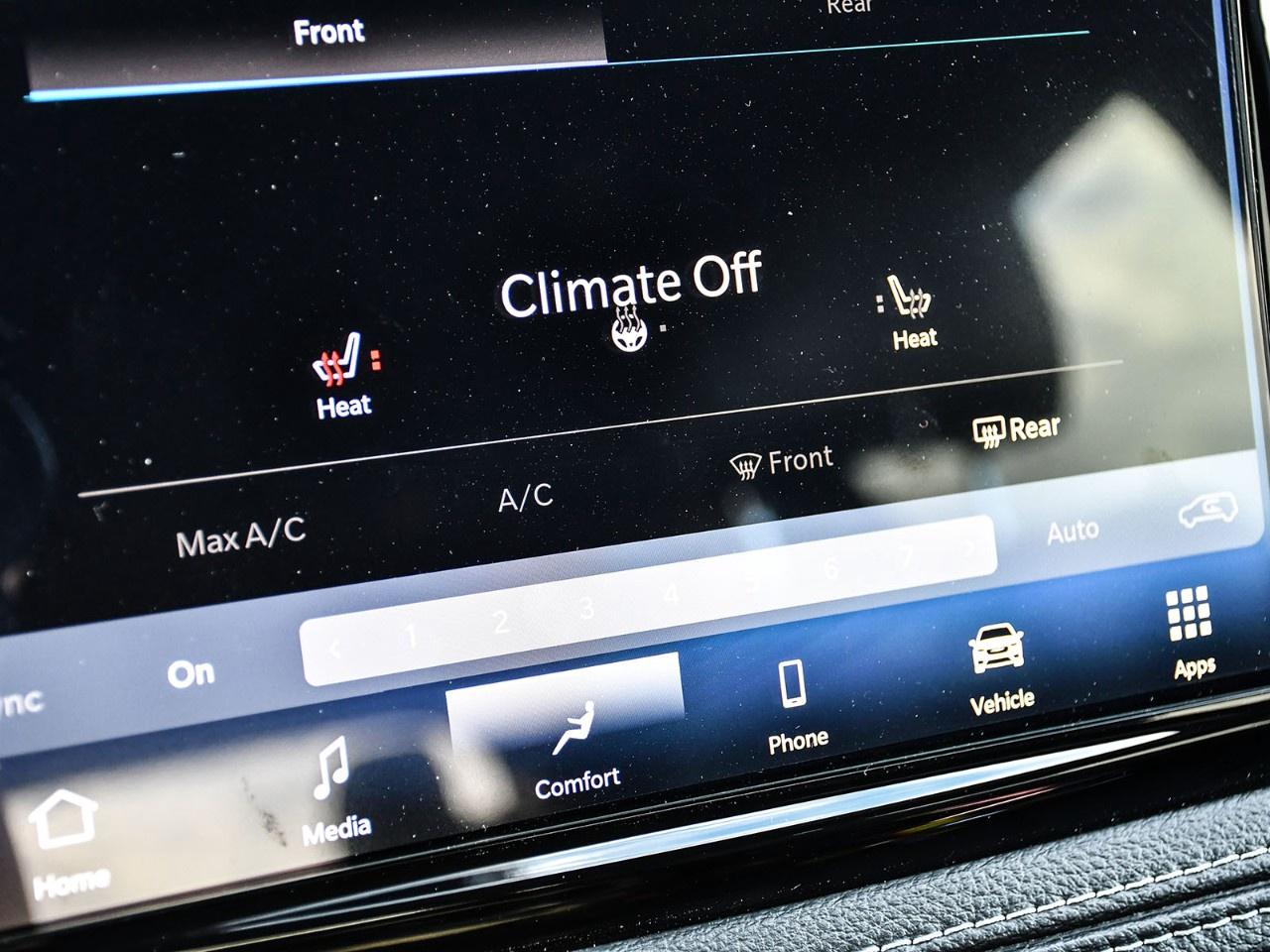 2027 Chrysler Pacifica Select FWD Photo