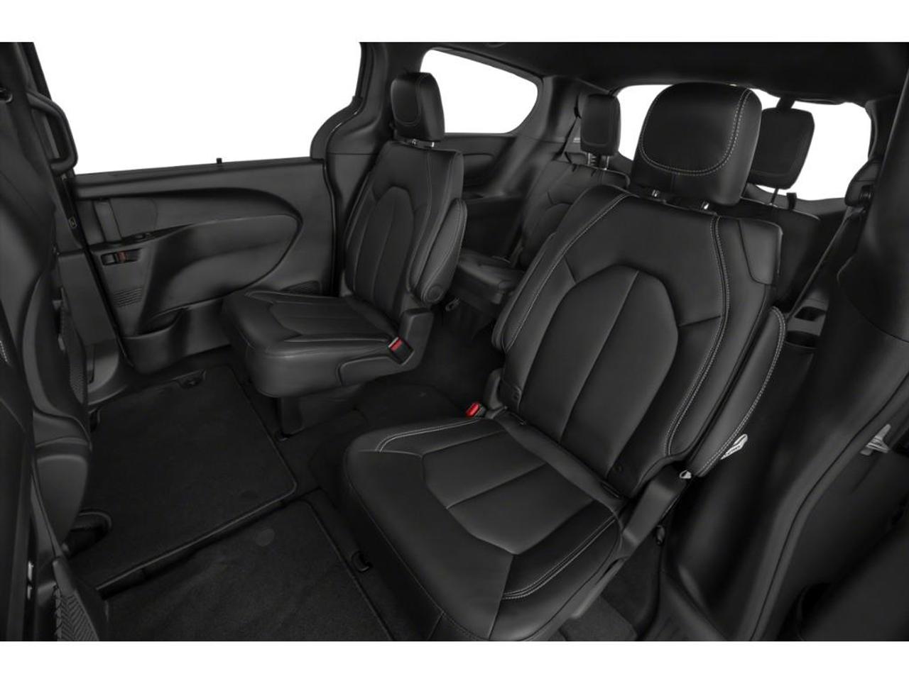 2025 Chrysler Pacifica Limited Photo