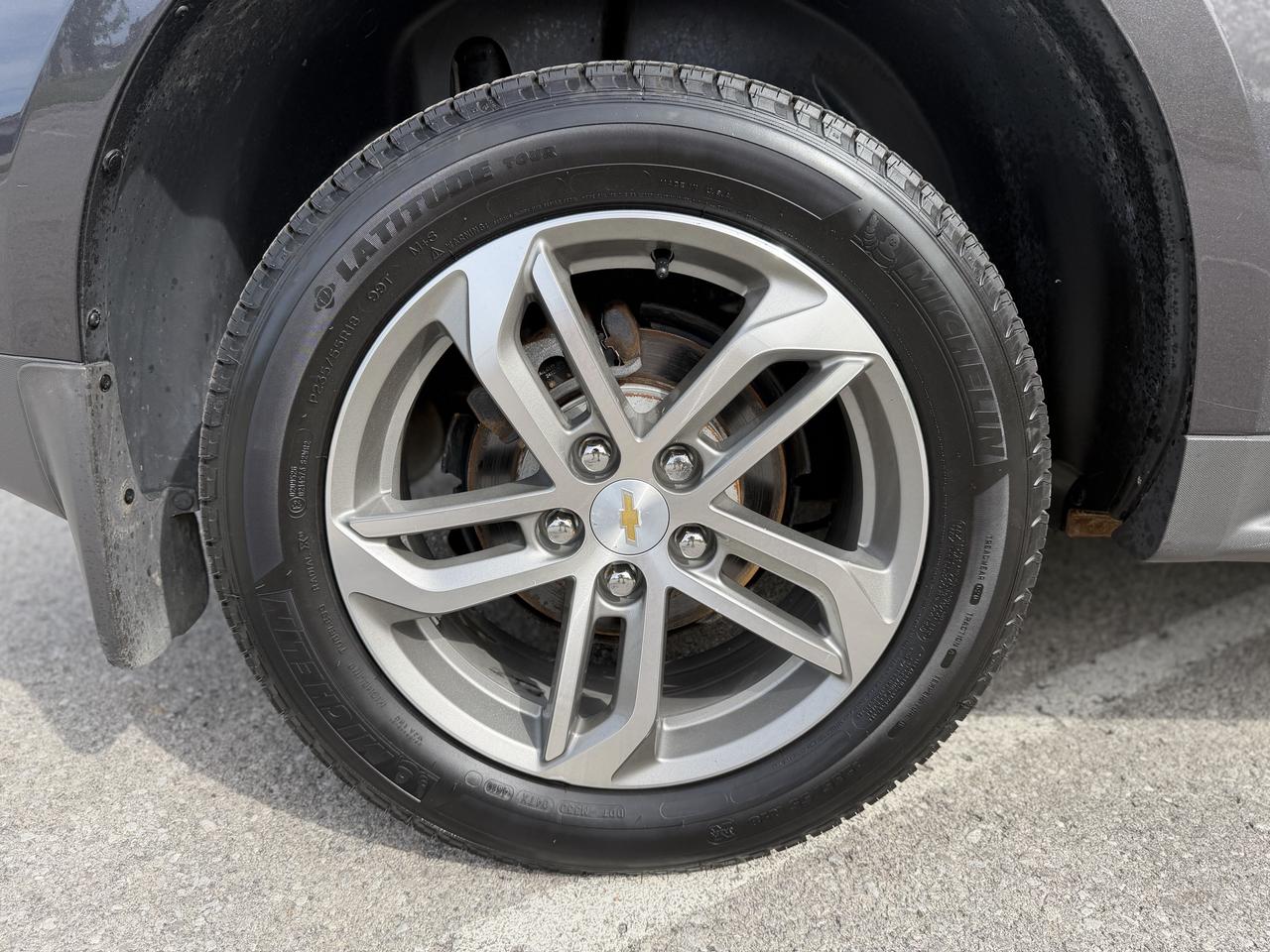 2016 Chevrolet Equinox LTZ Photo