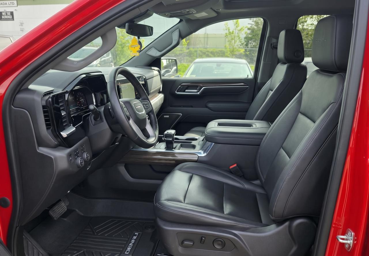 2022 Chevrolet Silverado 1500 LT TRAILBOSS / Z71 / ONE OWNER / LEATHER / ROOF Photo3