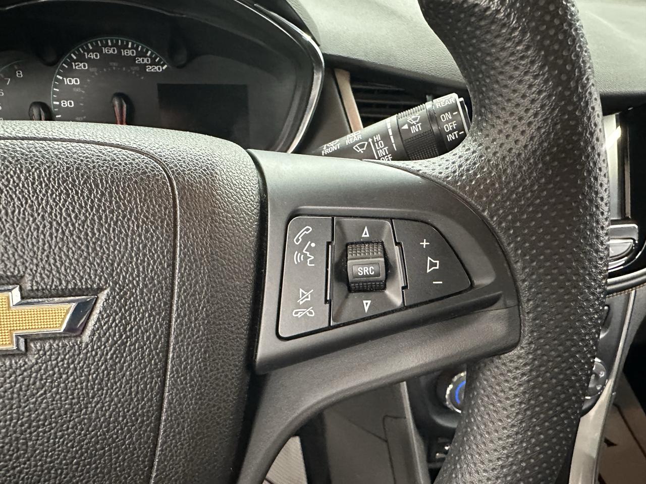 2018 Chevrolet Trax LS Photo
