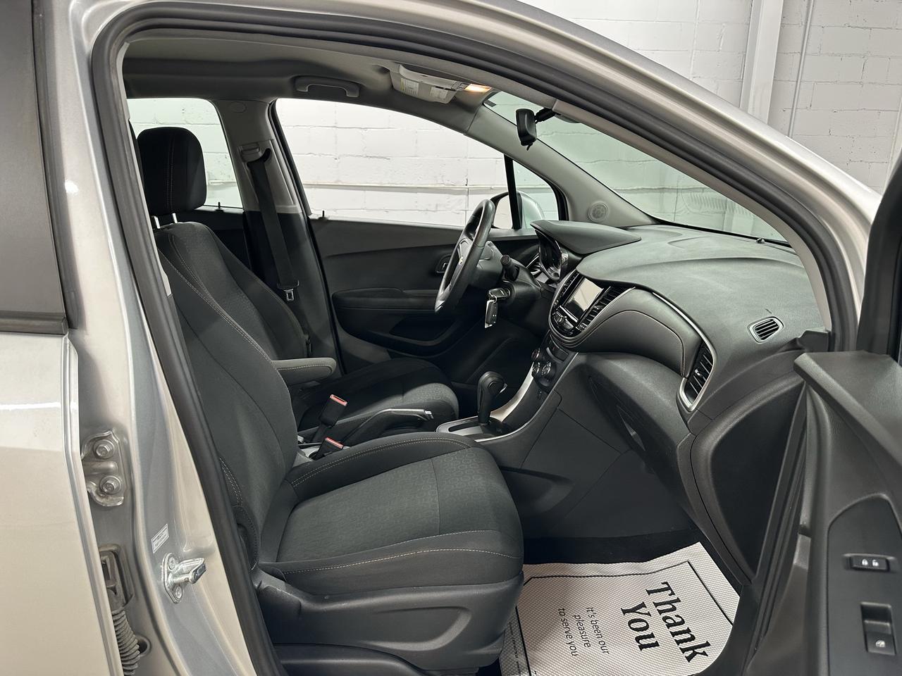 2018 Chevrolet Trax LS Photo11