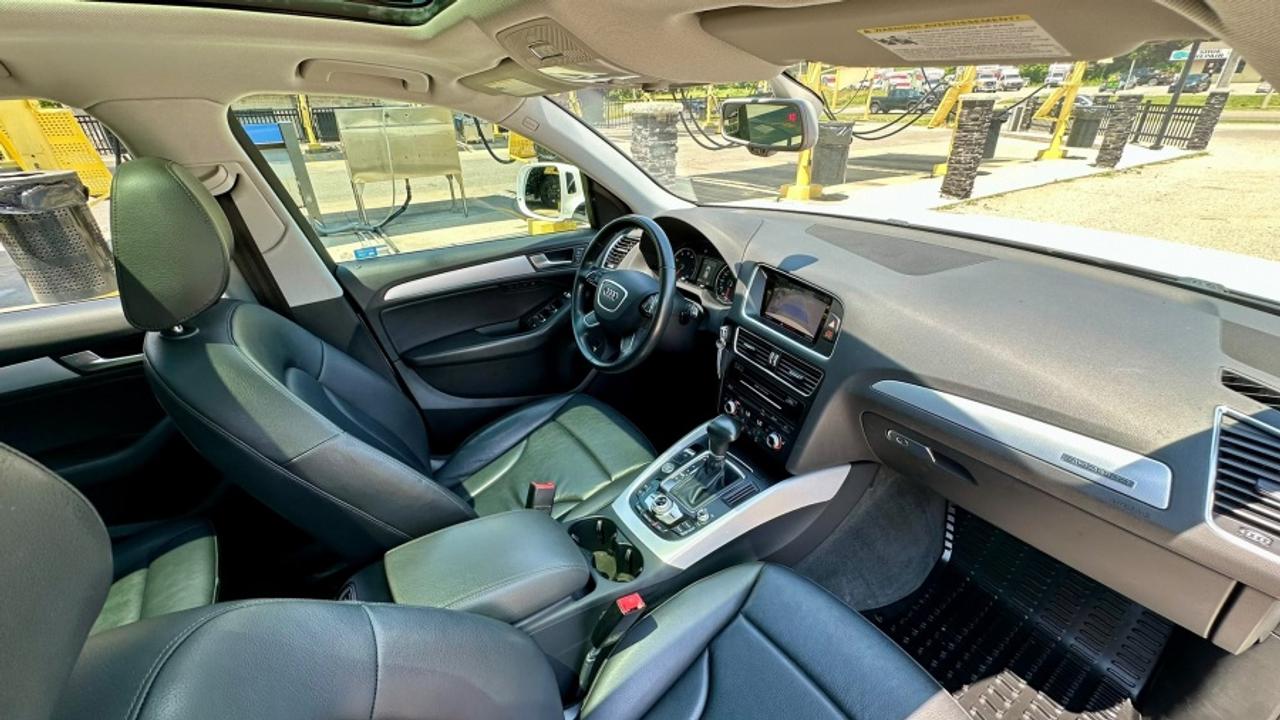 2017 Audi Q5 * TECHNIK * AWD * 2.0T QUATTRO TECHNIK Photo