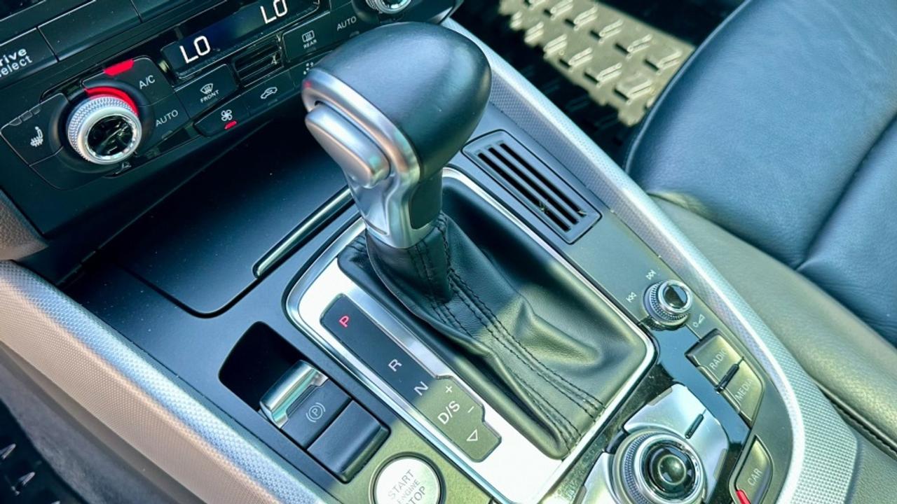 2017 Audi Q5 * TECHNIK * AWD * 2.0T QUATTRO TECHNIK Photo