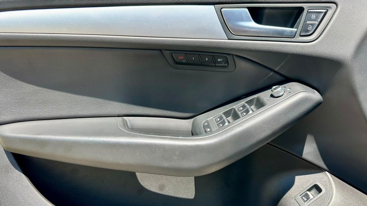 2017 Audi Q5 * TECHNIK * AWD * 2.0T QUATTRO TECHNIK Photo