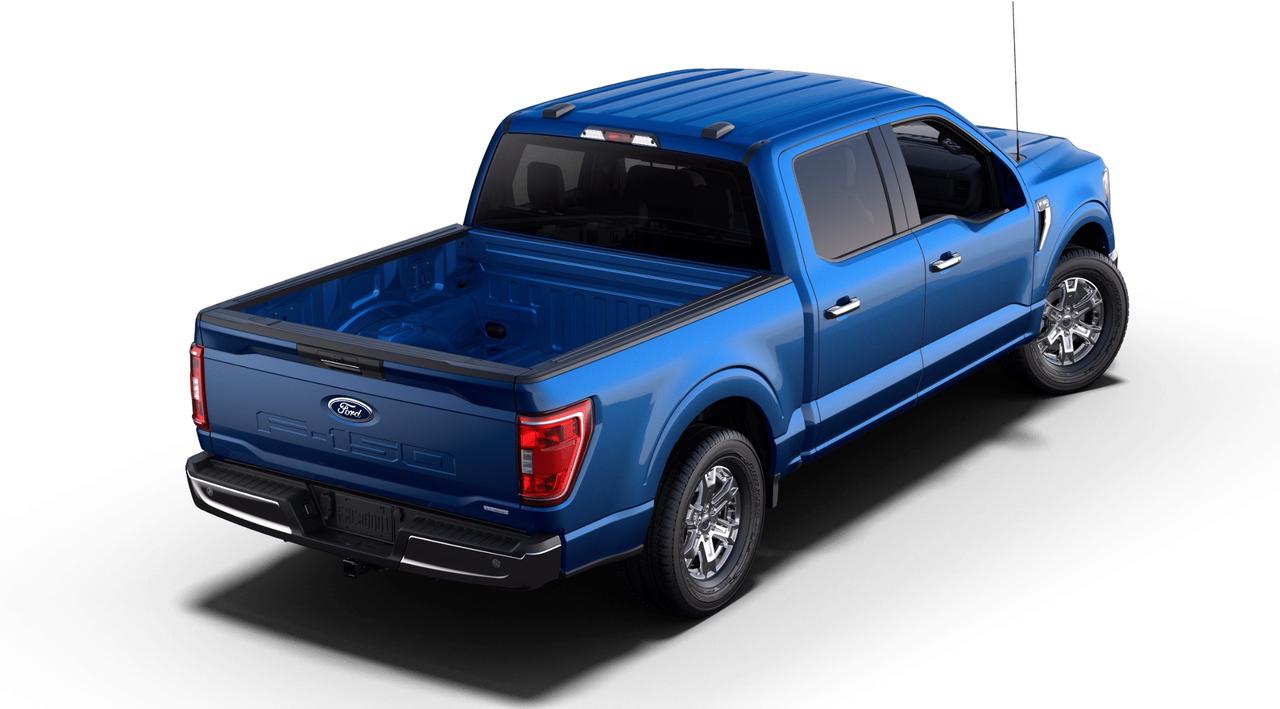 2023 Ford F-150 XLT 4WD SuperCrew 5.5' Box Photo2