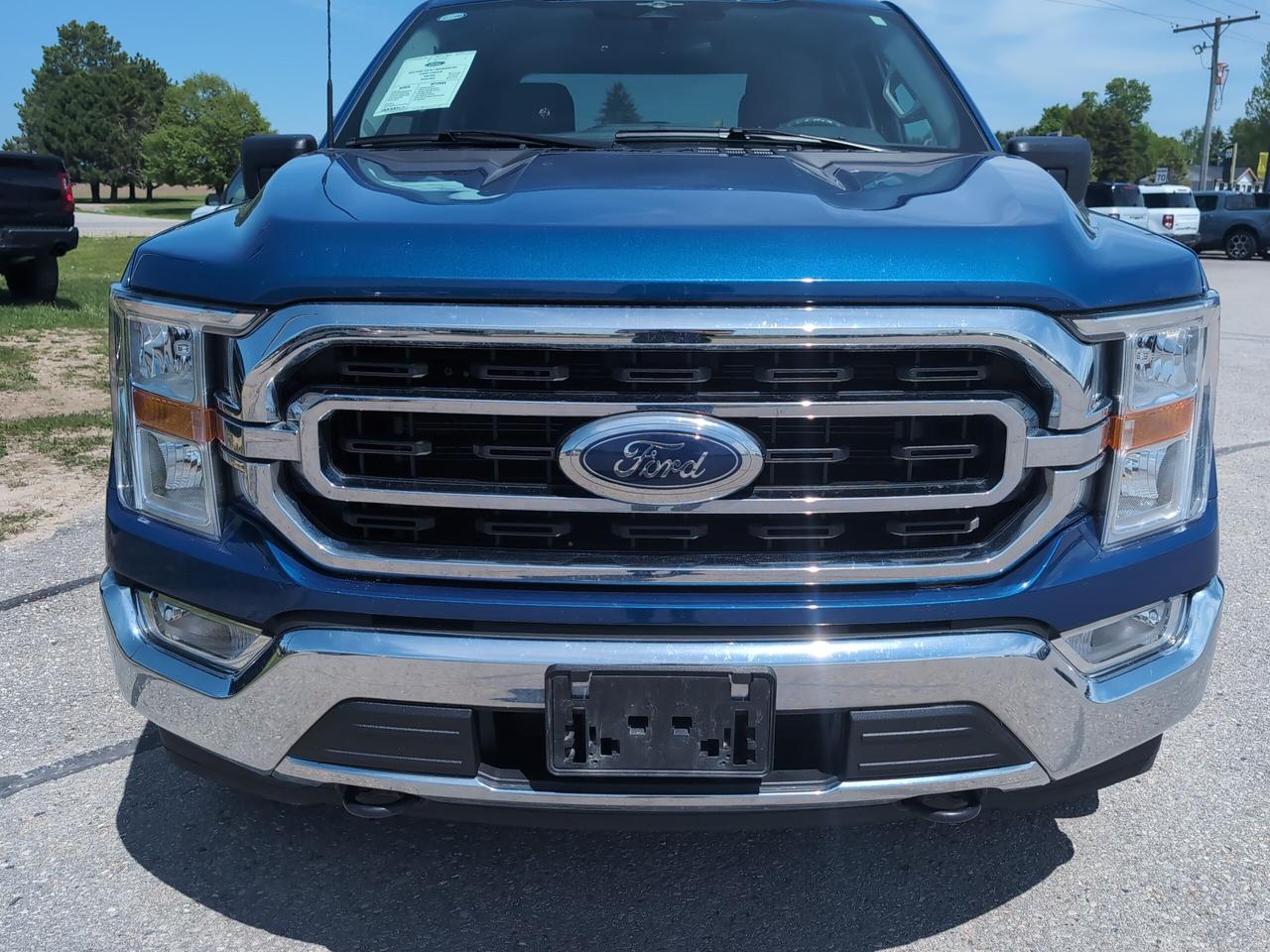 2023 Ford F-150 XLT 4WD SuperCrew 5.5' Box Photo
