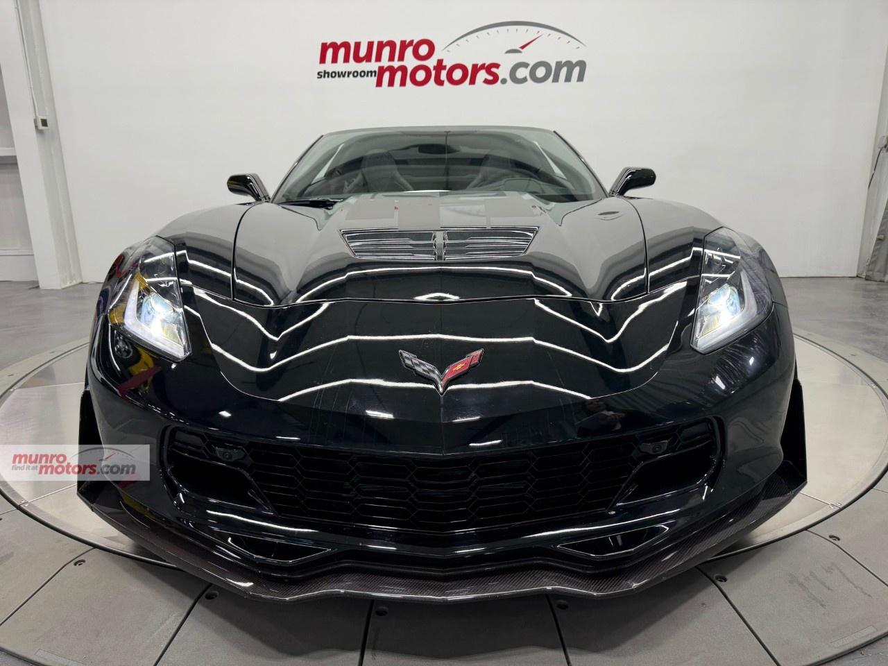 2017 Chevrolet Corvette Coupe Z06 3LZ Photo2