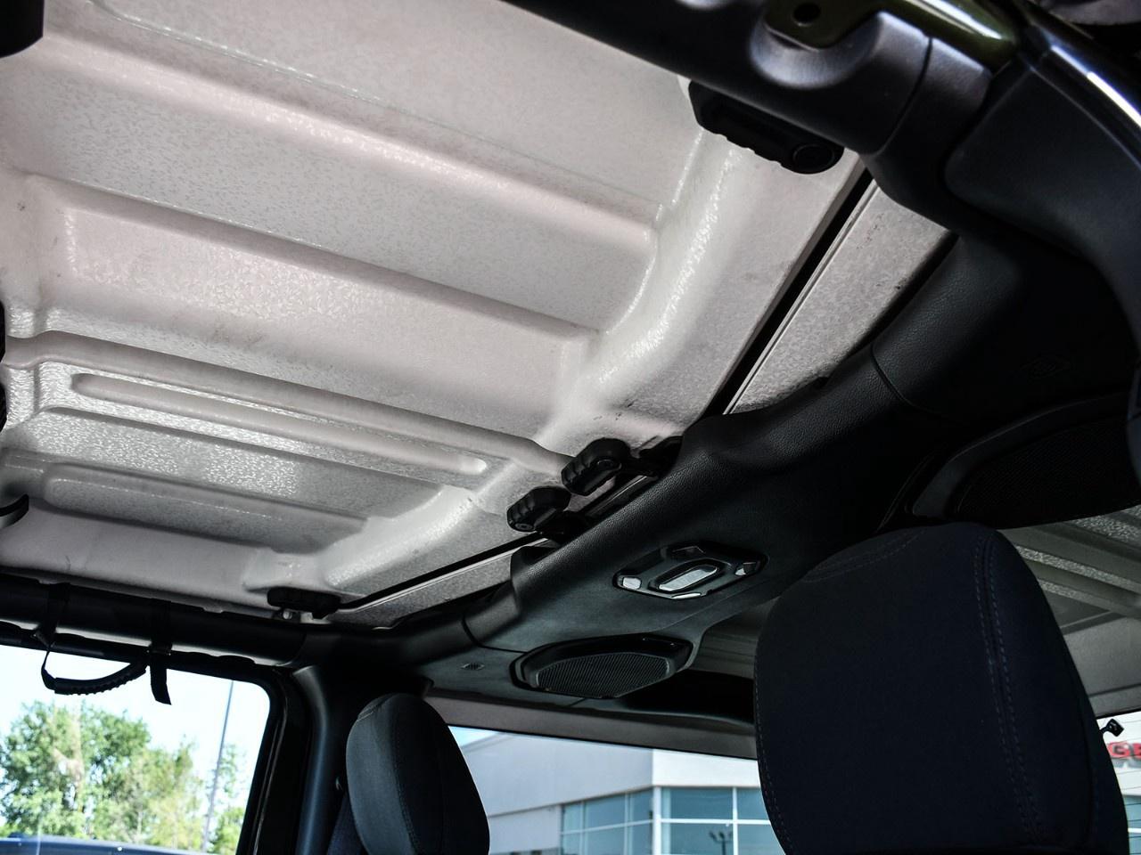 2022 Jeep Wrangler Sport S 4x4 Photo
