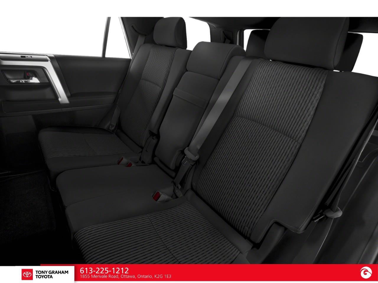 2019 Toyota 4Runner SR5 Photo