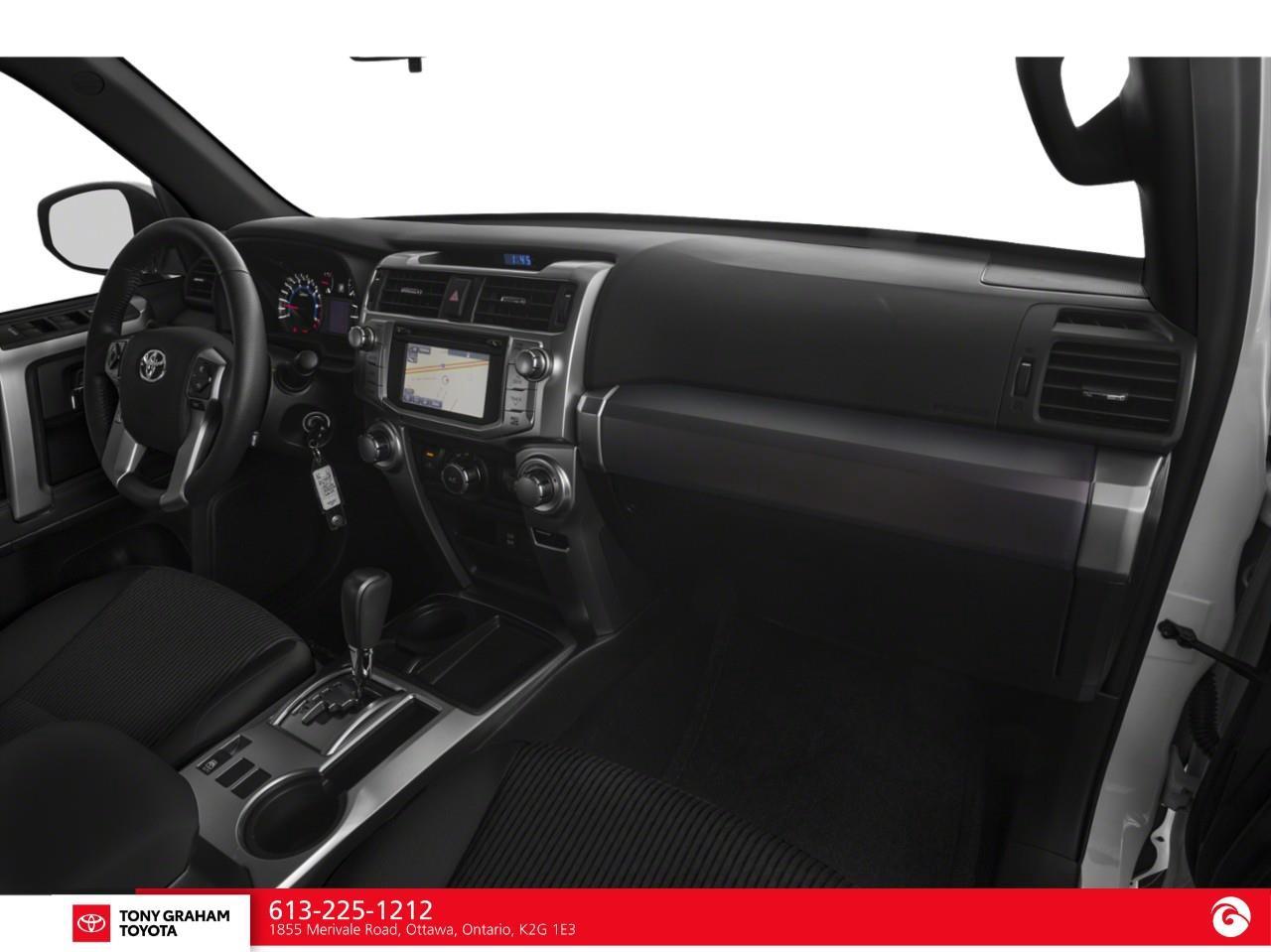 2019 Toyota 4Runner SR5 Photo