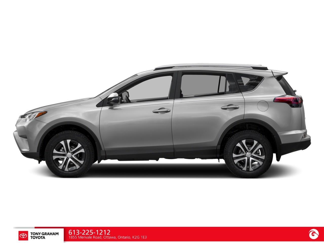 2018 Toyota RAV4 LE Photo2