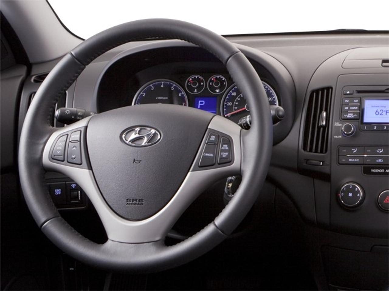 2010 Hyundai Elantra Touring 4dr Wgn Auto GL Photo4