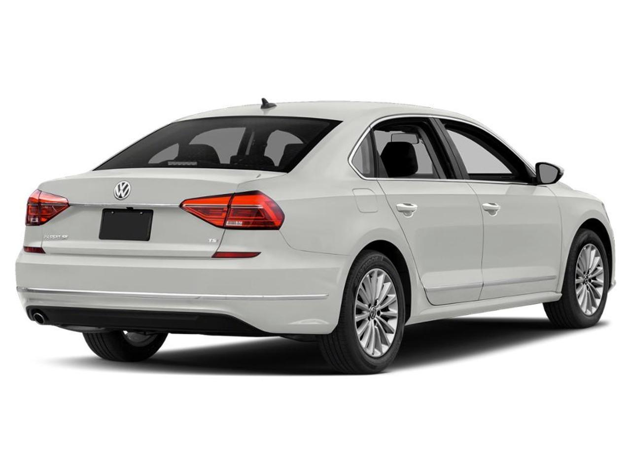 2017 Volkswagen Passat 1.8 TSI Trendline+ Photo