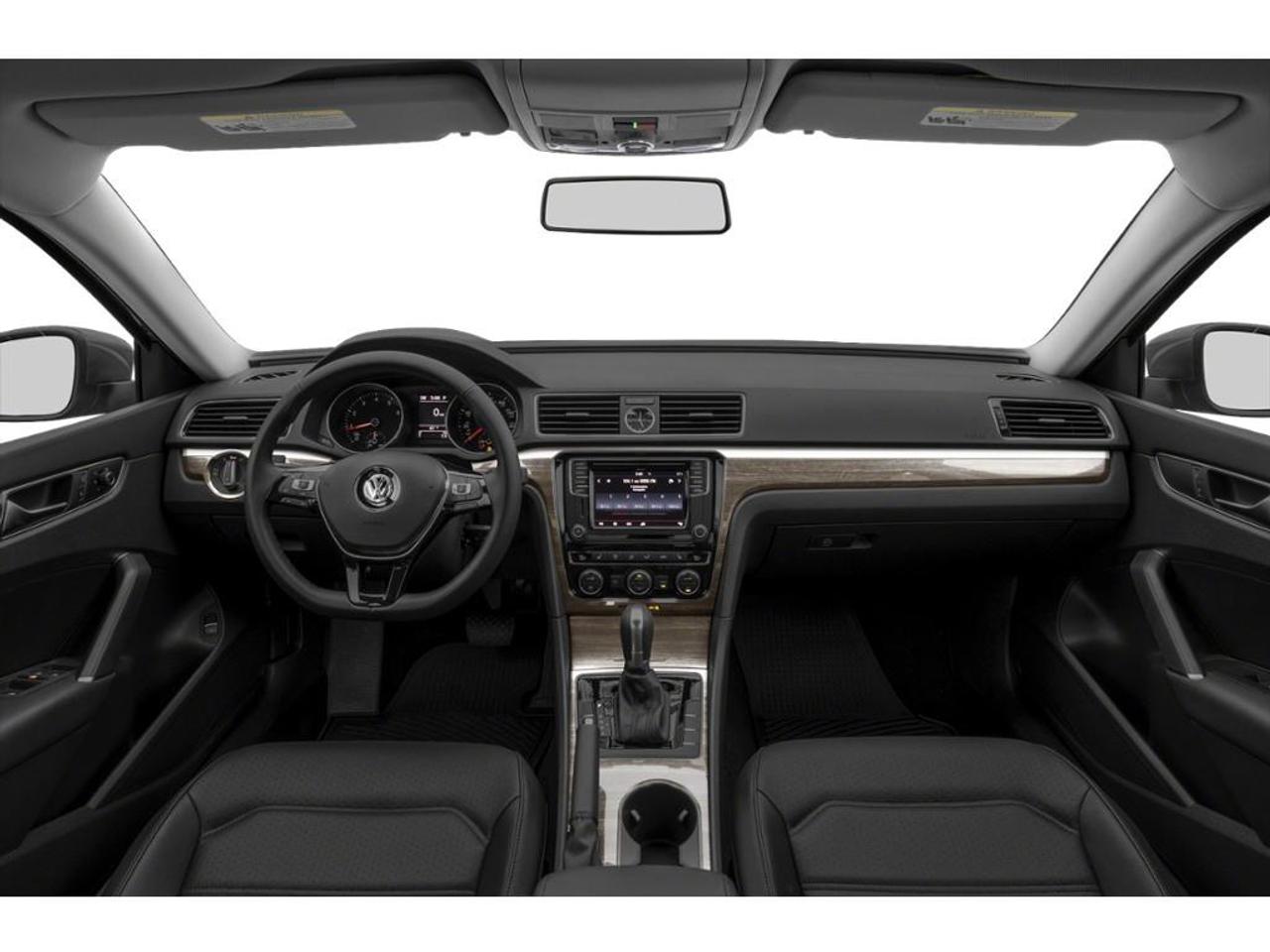 2017 Volkswagen Passat 1.8 TSI Trendline+ Photo