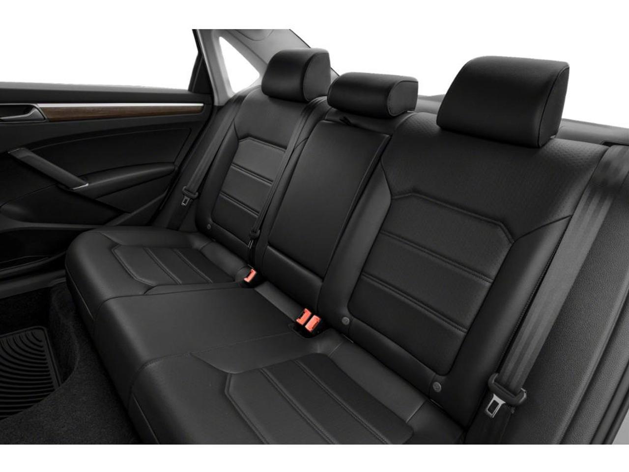 2017 Volkswagen Passat 1.8 TSI Trendline+ Photo