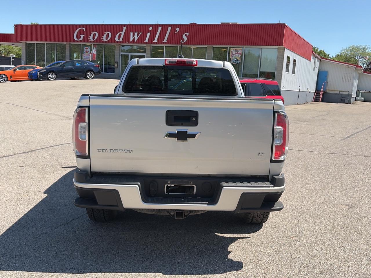 2016 Chevrolet Colorado LT, CLEAN CARFAX, LOW KMS, REMOTE START! Photo