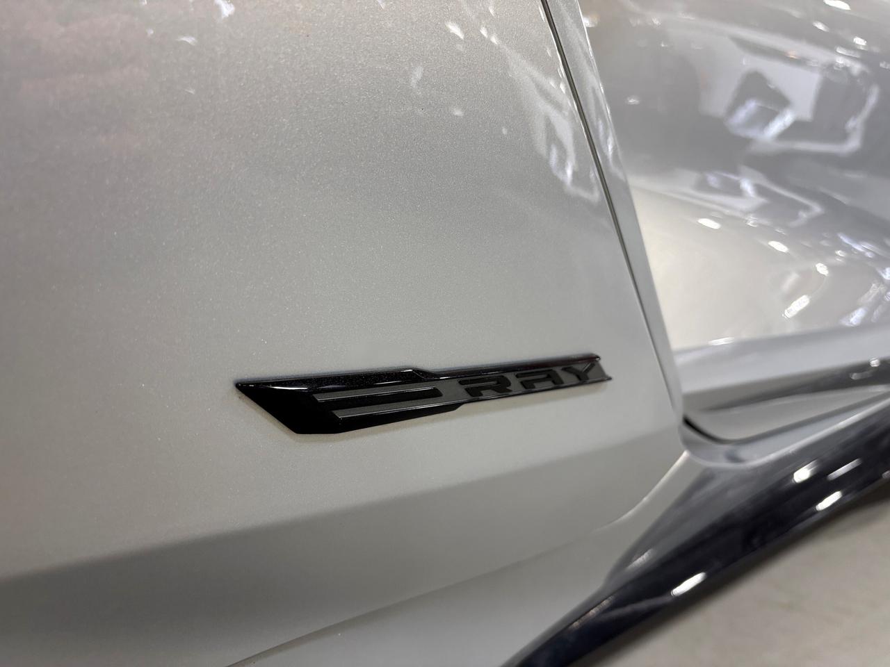 2024 Chevrolet Corvette E-Ray|3LZ|655HP|V8HYBRID|CONVERTIBLE|CARBONWHEELS| Photo